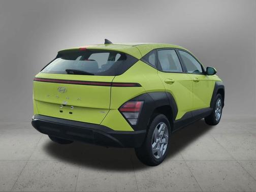 2024 Hyundai KONA SE