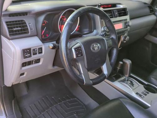 2011 Toyota 4Runner SR5