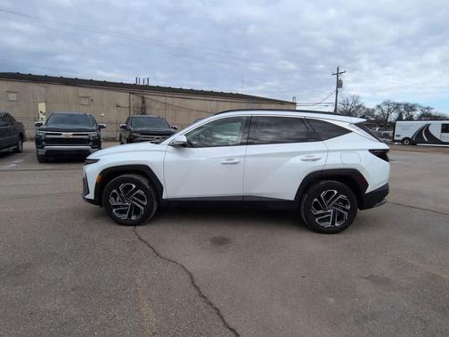 2025 Hyundai TUCSON Hybrid Limited