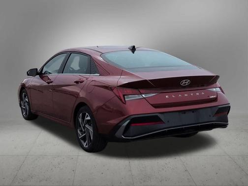 Ultimate Red 2024 Hyundai ELANTRA Limited