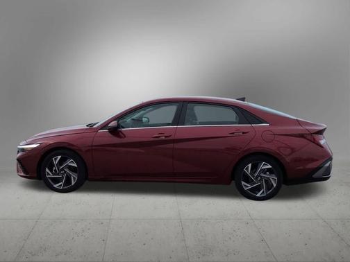 Ultimate Red 2024 Hyundai ELANTRA Limited