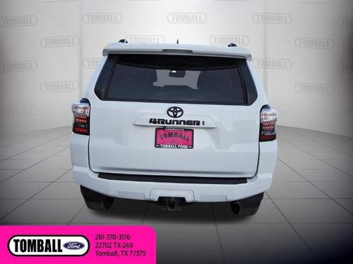 2022 Toyota 4Runner SR5