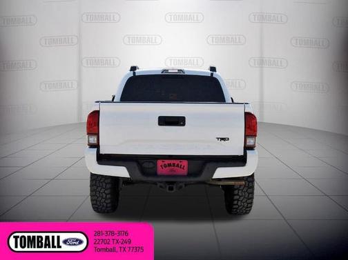 Super White 2018 Toyota Tacoma SR5
