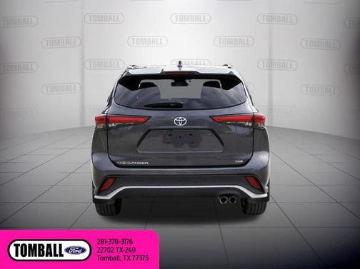 2022 Toyota Highlander XSE