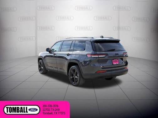 Gray Metallic 2022 Jeep Grand Cherokee LIMITED
