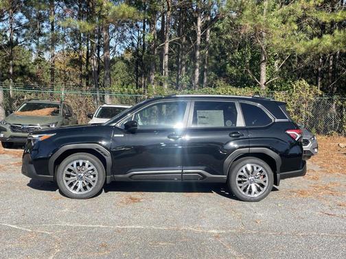 2025 Subaru Forester Hybrid Touring