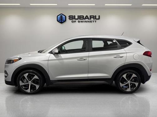 Molten Silver 2016 Hyundai TUCSON Sport