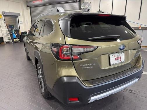 2024 Subaru Outback Touring XT
