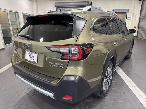 2024 Subaru Outback Touring XT