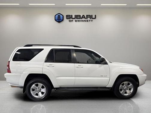 White 2005 Toyota 4Runner Sport