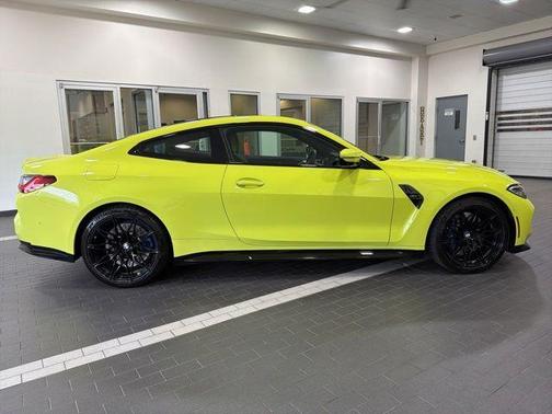 Sao Paulo Yellow 2024 BMW M4 Base