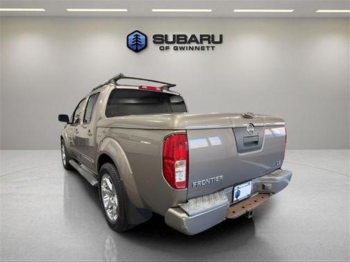 2005 Nissan Frontier LE Crew Cab