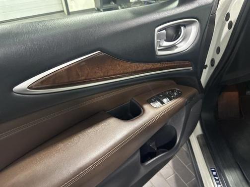 2015 INFINITI QX60 Base