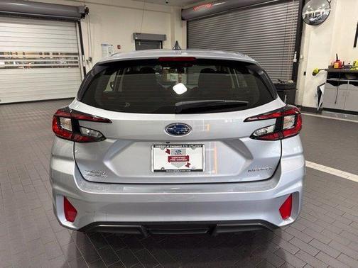 Ice Silver Metallic 2024 Subaru Impreza Base