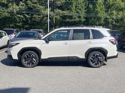 2025 Subaru Forester Hybrid 