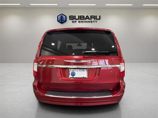 2013 Chrysler Town & Country Touring-L