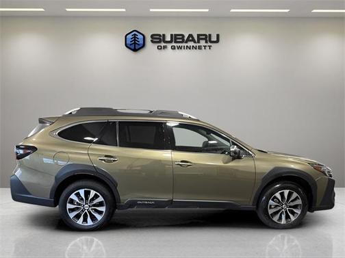 2025 Subaru Outback Touring XT