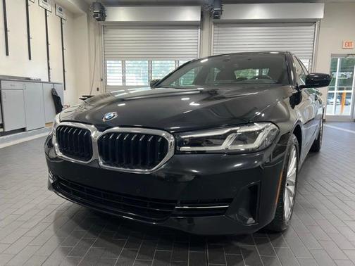 2023 BMW 530 i