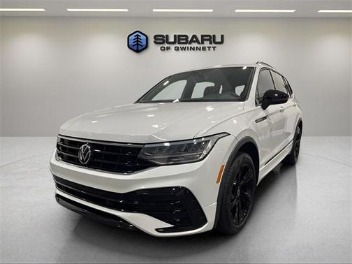 2024 Volkswagen Tiguan 2.0T SE R-Line Black