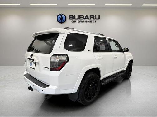 Ice 2023 Toyota 4Runner SR5