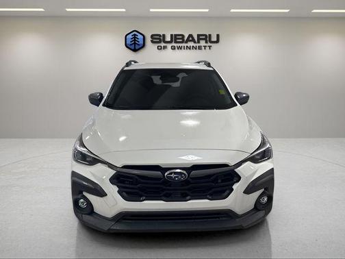 Crystal White Pearl 2025 Subaru Crosstrek Limited