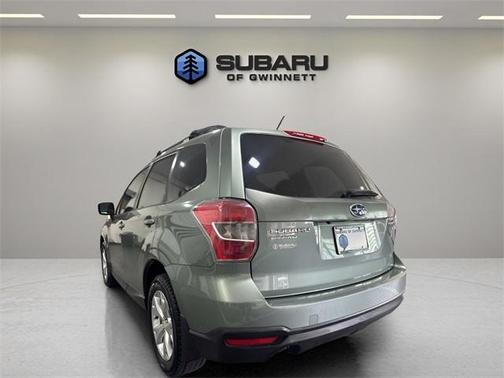 2015 Subaru Forester 2.5i
