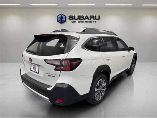 2023 Subaru Outback Touring