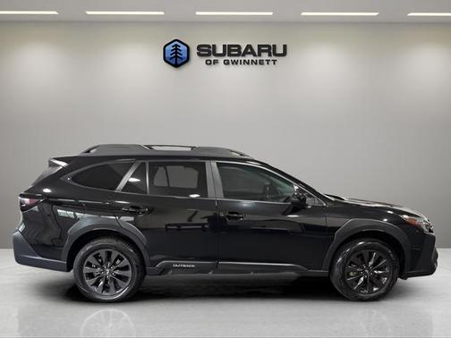 Crystal Black Silica 2025 Subaru Outback Onyx Edition