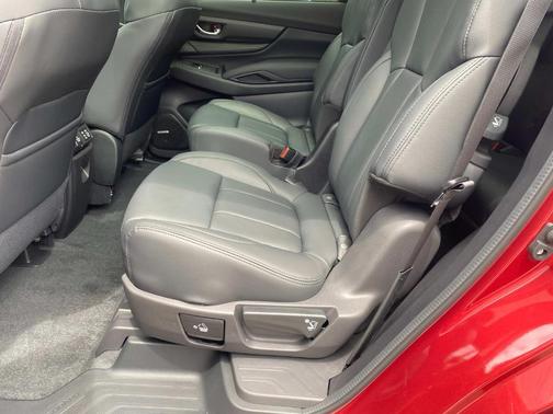 2025 Subaru Ascent Onyx Edition Touring