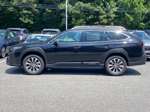 2025 Subaru Outback Touring