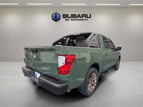 2024 Nissan Titan SV