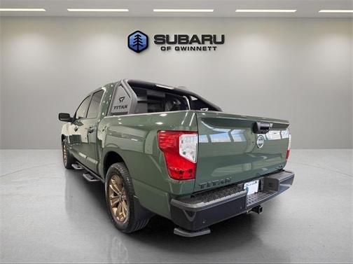 2024 Nissan Titan SV