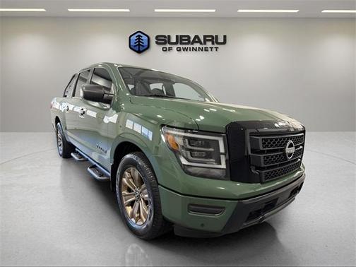 2024 Nissan Titan SV