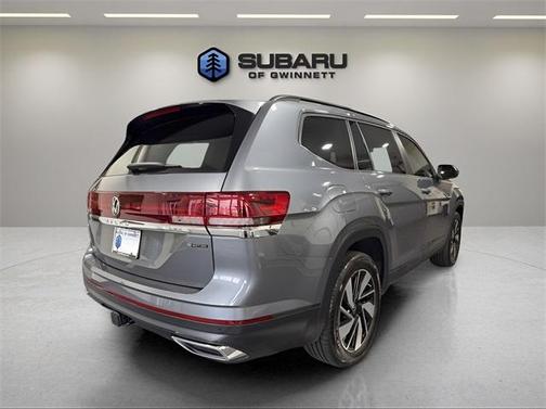 2024 Volkswagen Atlas 2.0T SE