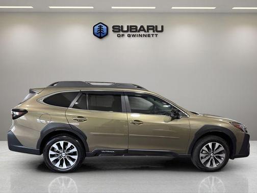 Autumn Green Metallic 2025 Subaru Outback Limited XT