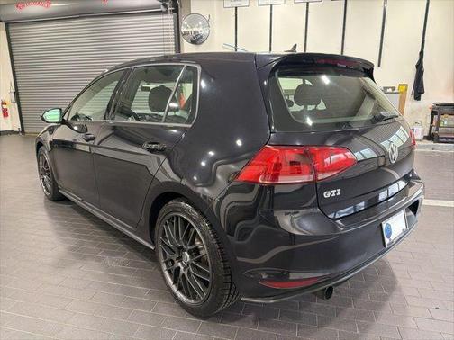 2015 Volkswagen Golf GTI S