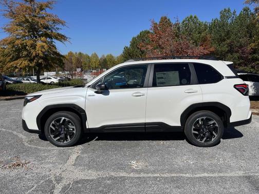 2025 Subaru Forester Hybrid 