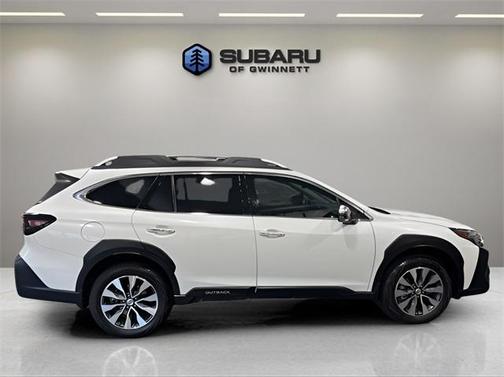 2023 Subaru Outback Touring XT