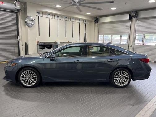 2021 Toyota Avalon Limited