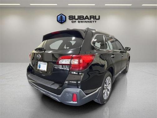 2018 Subaru Outback 2.5i Touring