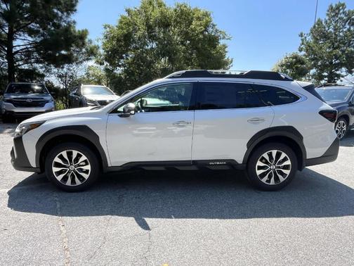 2025 Subaru Outback Touring