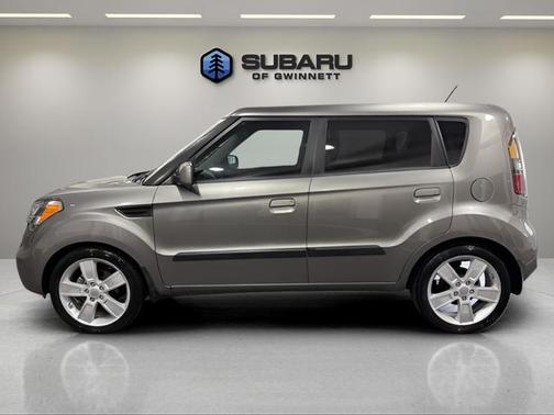 Titanium 2010 Kia Soul !
