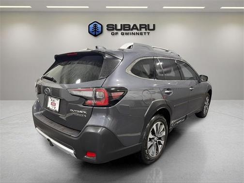 2025 Subaru Outback Touring XT