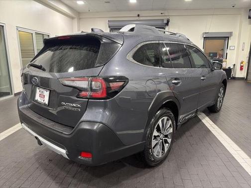 2025 Subaru Outback Touring XT