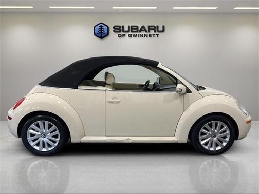 2008 Volkswagen New Beetle SE