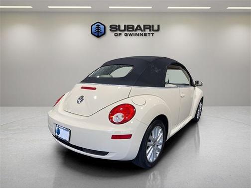 2008 Volkswagen New Beetle SE