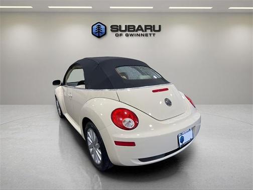 2008 Volkswagen New Beetle SE