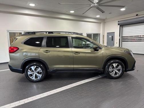 2024 Subaru Ascent Premium