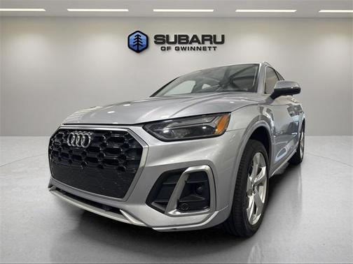 2022 Audi Q5 45 S line quattro Premium