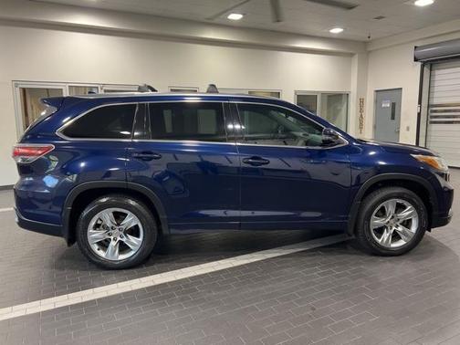 2014 Toyota Highlander Limited Platinum